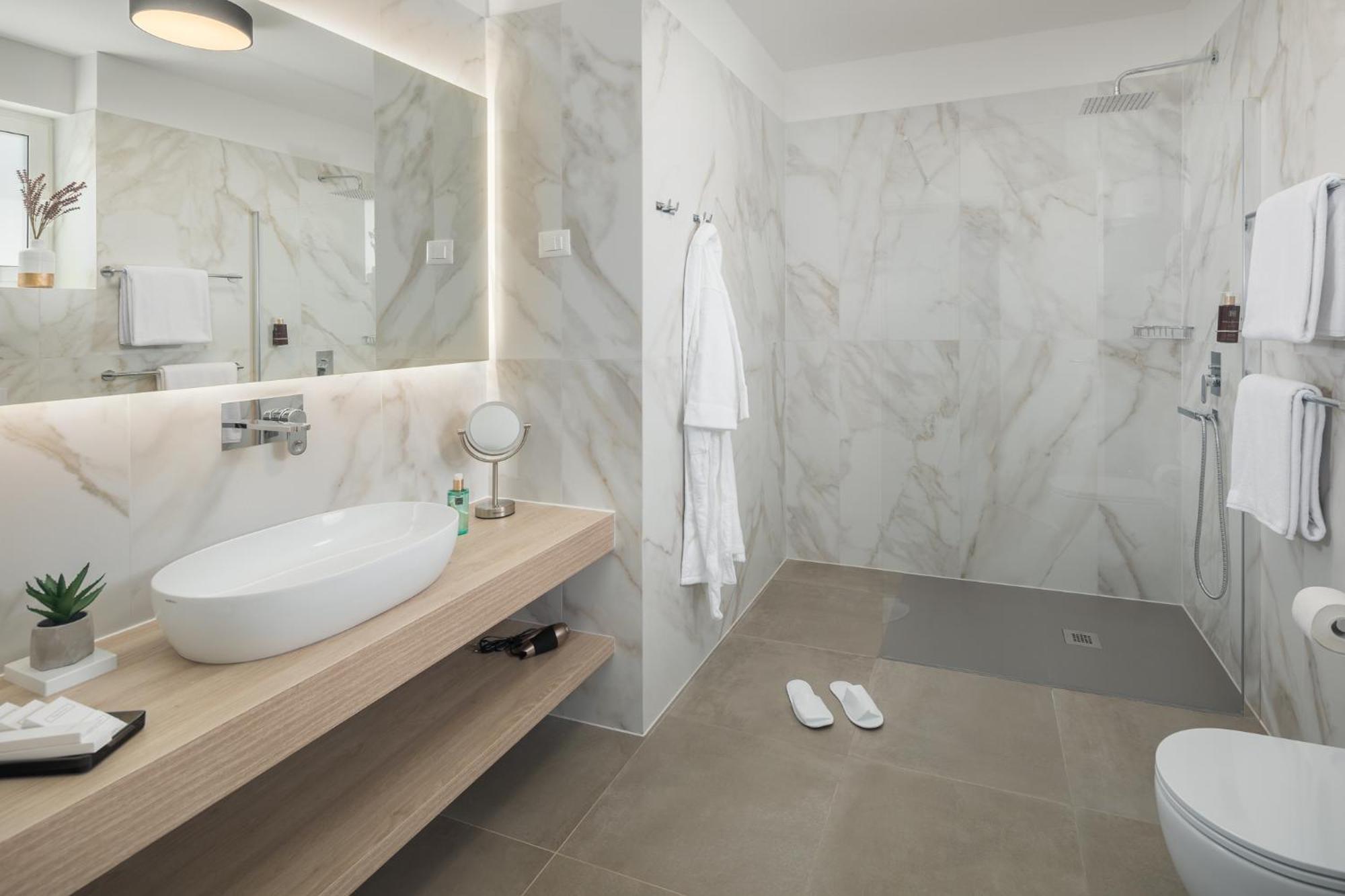 Maj Luxury Apartment